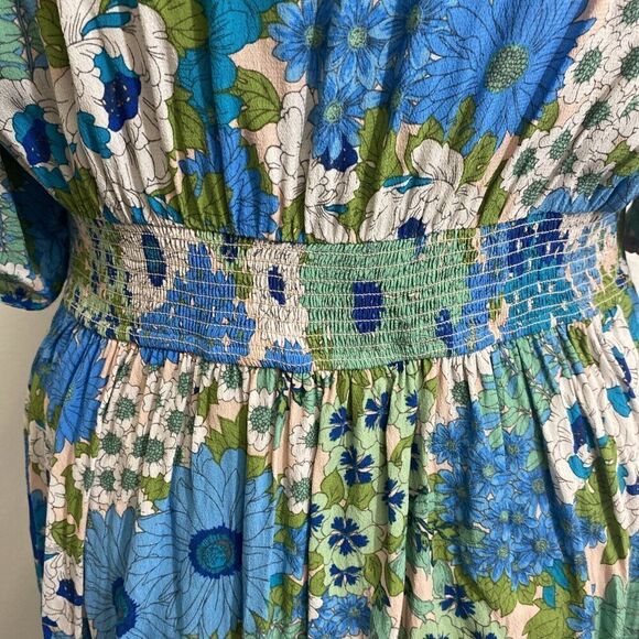 Lovestitch Bright Floral Blue Green Ruffle Bottom Dress Size Large - Picture 6 of 10